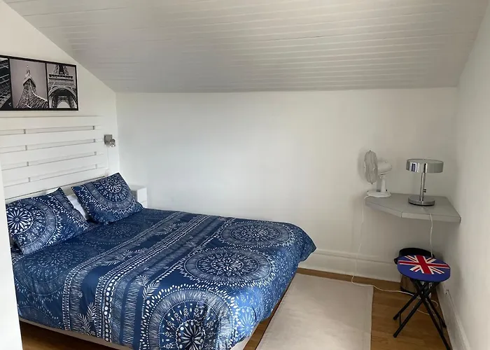 à La Maison Hébergement de vacances